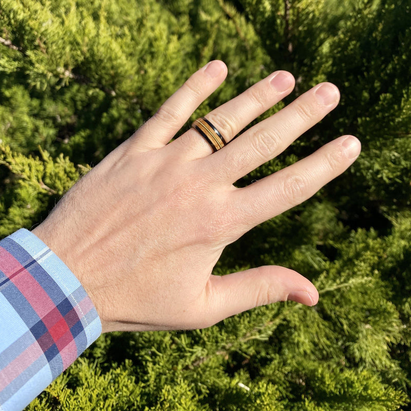 “The Bluegrass Guitar Player” 8mm Kentucky Straight Bourbon Whiskey Barrel Inlay Ring Set In Solid Black Ceramic ALT Wedding Band BW James Jewelers 